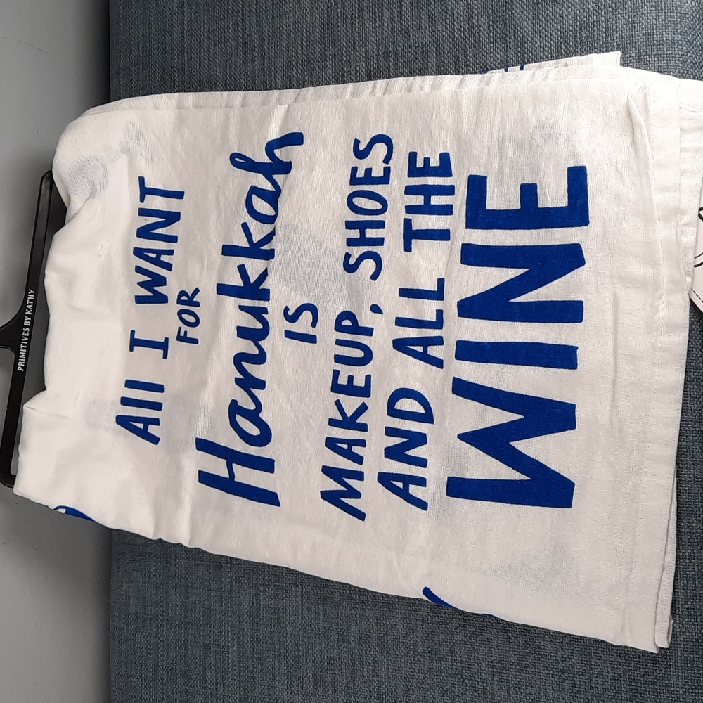 All I Want For Hanukkah All The Wine Kitchen Dish Hand Towel Cotton NWT